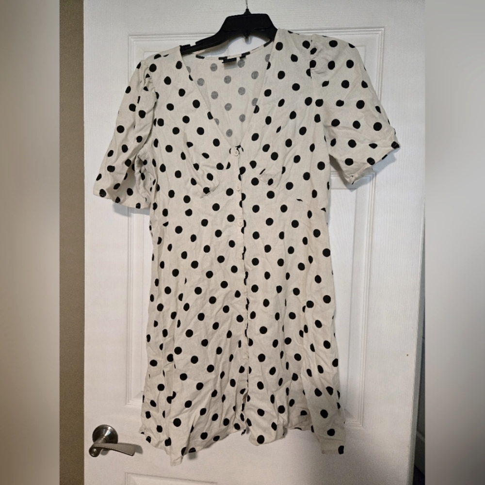 EUC GAP POLKA DOT BUTTON DRESS LARGE